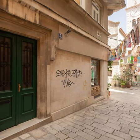 Etoile Apartment Šibenik Buitenkant foto
